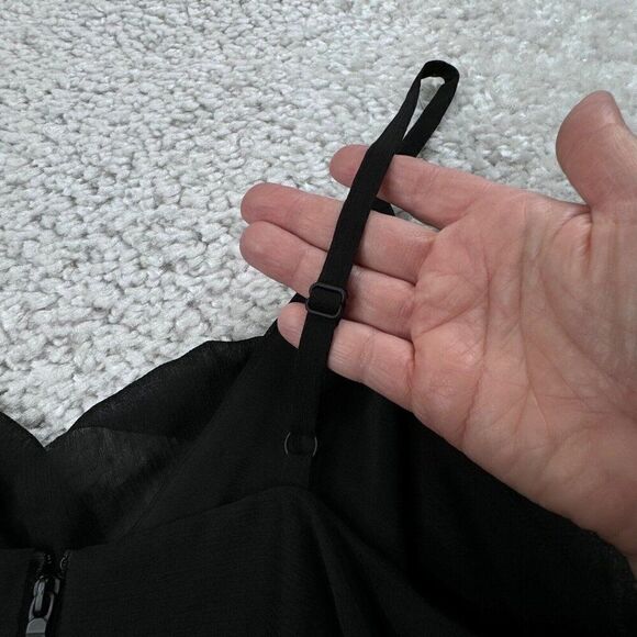 Alice + Olivia Lavinia Ruffled Dress Black Lined 8 - Picture 9 of 13